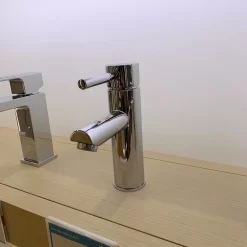 Vòi chậu lavabo nóng lạnh INAX LFV-8000S (LFV8000S) 36 voi chau lavabo nong lanh inax lfv 8000s 5