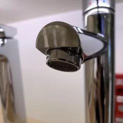 Vòi chậu lavabo nóng lạnh INAX LFV-8000S (LFV8000S) 30 voi chau lavabo nong lanh inax lfv 8000sh2 3