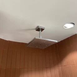 Bát sen tắm gắn trần TOTO TBW08002A1 (vuông, 250 mm)