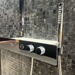 Bộ sen cây nhiệt độ TOTO TBW08407A dòng Z series kệ để đồ màu trắng 19 Bộ sen cây nhiệt độ TOTO TBW08407A dòng Z series kệ để đồ màu trắng