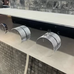Bộ sen cây nhiệt độ TOTO TBW08407A dòng Z series kệ để đồ màu trắng 21 Bộ sen cây nhiệt độ TOTO TBW08407A dòng Z series kệ để đồ màu trắng
