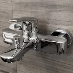Bộ sen tắm nóng lạnh TOTO TBG03302VA DGH108ZR (5 chế độ)