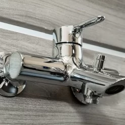 Bộ sen tắm nóng lạnh TOTO TBS01302V DGH108ZR (5 chế độ)
