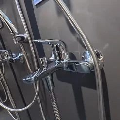 Bộ sen tắm nóng lạnh TOTO TBS03302V TBW07011A