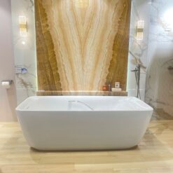 Bồn tắm đặt sàn TOTO PJY1724WHPWEN#GW GALALATO 1m7 tay vịn trắng bóng