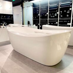 Bồn tắm đặt sàn TOTO PJY1734HPWEN#GW TVBF412 GALALATO 1m7 tay vịn gồm ống thải