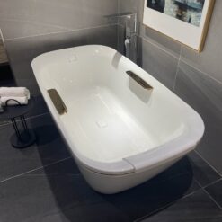 Bồn tắm đặt sàn TOTO PJY1886HPWMGE#GW GALALATO 1m8 tay vịn