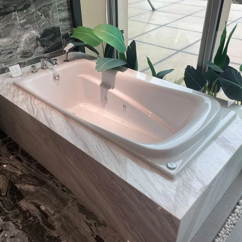 Chất liệu và thiết kế bền đẹp của Bồn tắm TOTO Chất liệu và thiết kế của Bồn tắm TOTO PPY1560PE#P TVBF412 DB505R-2B