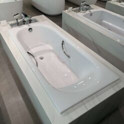 Bồn tắm TOTO PPY1750HPE#P DB505R-3B TVBF412 ngọc trai 1m7 tay vịn gồm bộ xả thải