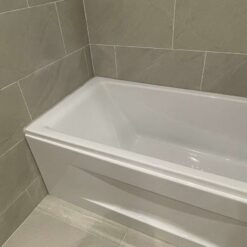 Bồn tắm yếm TOTO PAY1525VC#W TVBF411 nhựa 1m5 gồm bộ xả thải