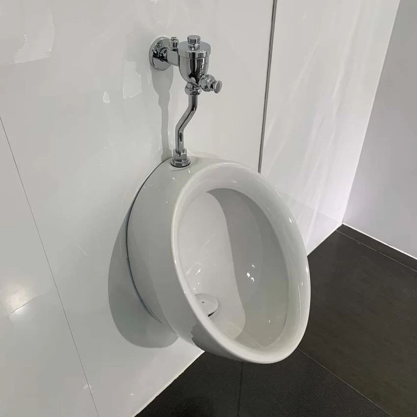 Bồn tiểu nam TOTO U104W/F DU601SRR SKU: U104W/F#W/DU601SRR Bồn tiểu nam TOTO U104W/F DU601SRR treo tường kèm van xả nhấn