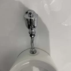 Bồn tiểu nam TOTO U104W/F DU601SRR treo tường kèm van xả nhấn 22 Bồn tiểu nam TOTO U104W/F DU601SRR treo tường kèm van xả nhấn