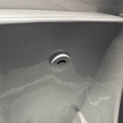 Bồn tiểu nam TOTO USWN902AEV treo tường