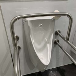 Bồn tiểu nam TOTO USWN902ASV treo tường