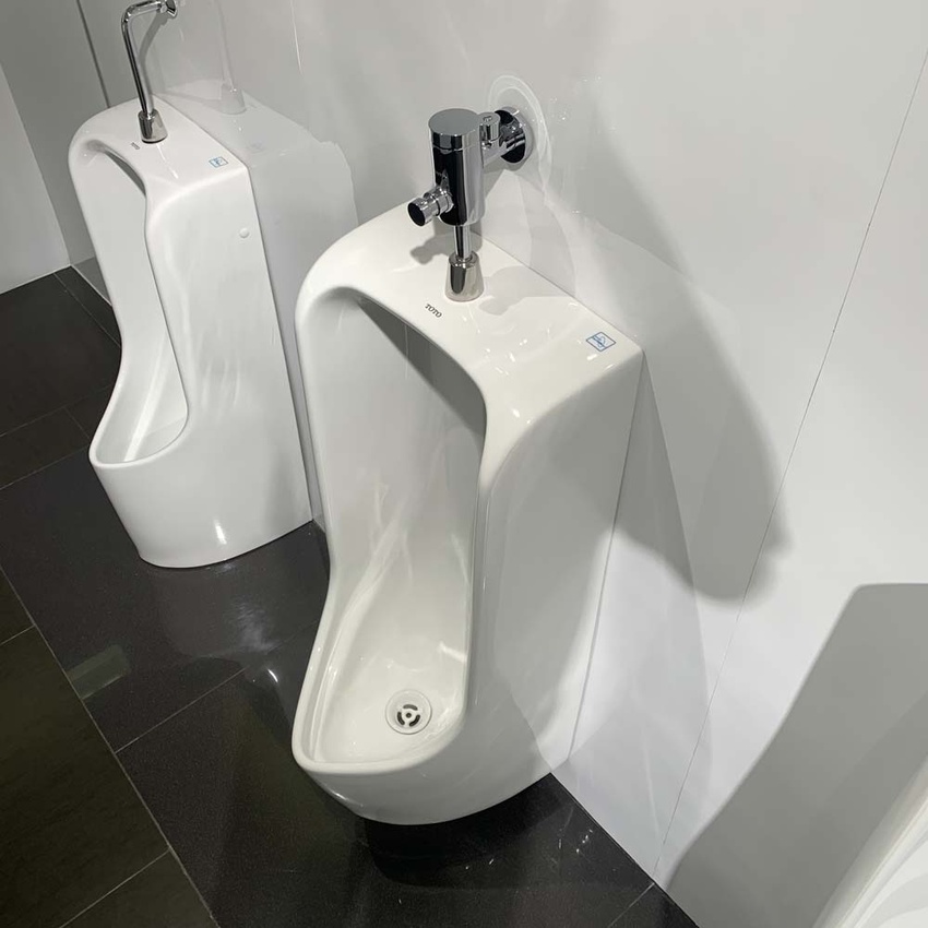 Bồn tiểu nam TOTO UT500T treo tường 7 Bồn tiểu nam TOTO UT500T treo tường