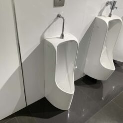 Bồn tiểu nam TOTO UT508T đặt sàn