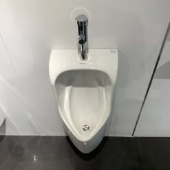 Bồn tiểu nam TOTO UT557T treo tường