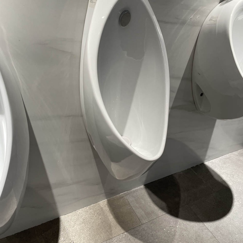 Bồn tiểu nam TOTO UT904N treo tường xả 2L đường cấp nước trên 7 Bồn tiểu nam TOTO UT904N treo tường xả 2L đường cấp nước trên