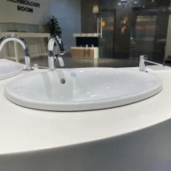 Chậu lavabo dương vành TOTO L762