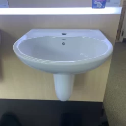 Chậu lavabo treo tường TOTO LHT236CS chân lửng