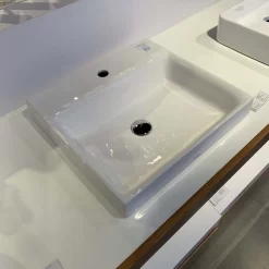 Chậu rửa lavabo đặt bàn TOTO LT1615C 1 lỗ