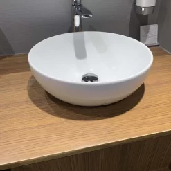 Chậu rửa lavabo đặt bàn TOTO LT1706