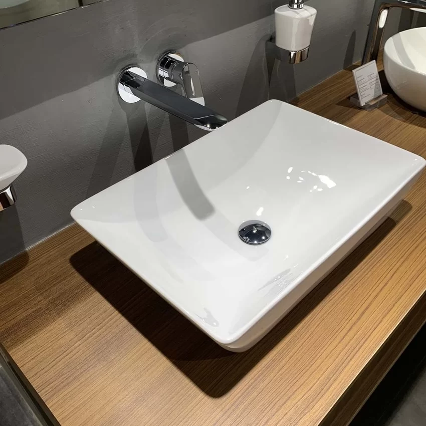 Chậu rửa lavabo đặt bàn TOTO LT1735 3 Chậu rửa lavabo đặt bàn TOTO LT1735