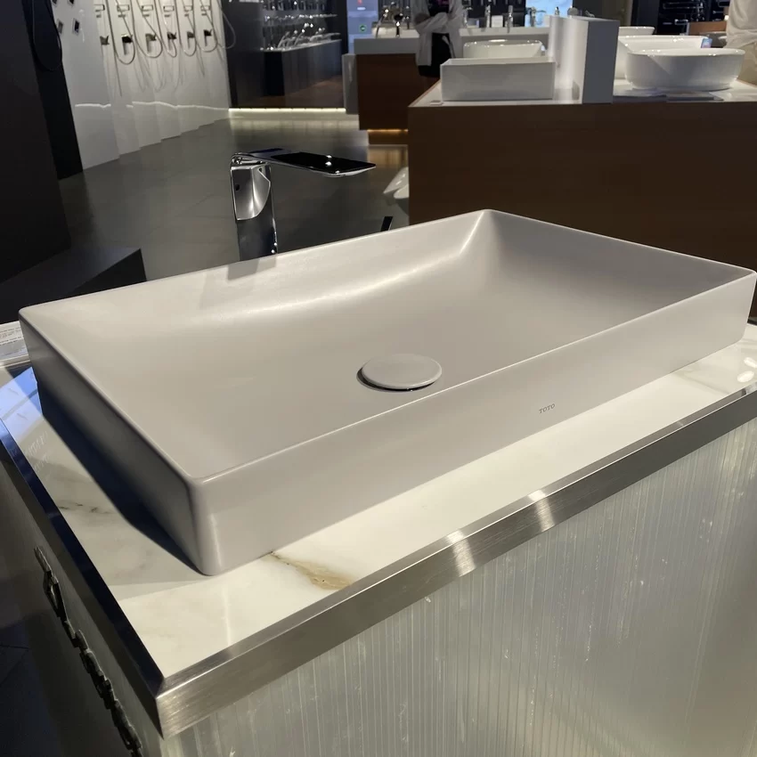 Chậu rửa lavabo đặt bàn TOTO LT4716G17 Linear Ceram siêu mỏng (bộ thoát thải VM5D417V) 9 Chậu rửa lavabo đặt bàn TOTO LT4716G17 Linear Ceram siêu mỏng (bộ thoát thải VM5D417V)