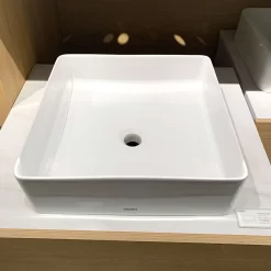 Chậu rửa lavabo đặt bàn TOTO LW574JWF
