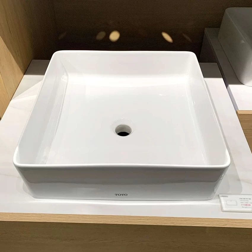 Chậu Rửa Lavabo TOTO LW574JWF Chậu Rửa Lavabo Đặt Bàn TOTO LW574JWF - Hình 1