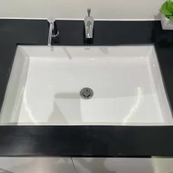 Chậu rửa mặt lavabo âm bàn TOTO LT1515#XW