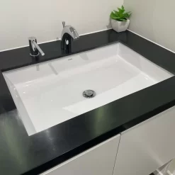 Chậu rửa mặt lavabo âm bàn TOTO LT1515#XW