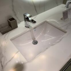 Chậu rửa mặt lavabo âm bàn TOTO LW1535V#XW TL516GV kèm giá đỡ