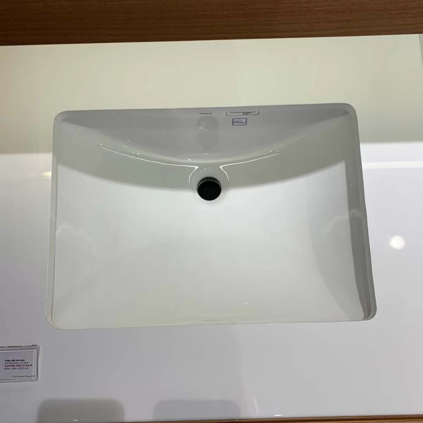 Chậu rửa mặt lavabo âm bàn TOTO LW1535V TL516GV kèm giá đỡ 25 Chậu rửa mặt lavabo âm bàn TOTO LW1535V TL516GV - 4