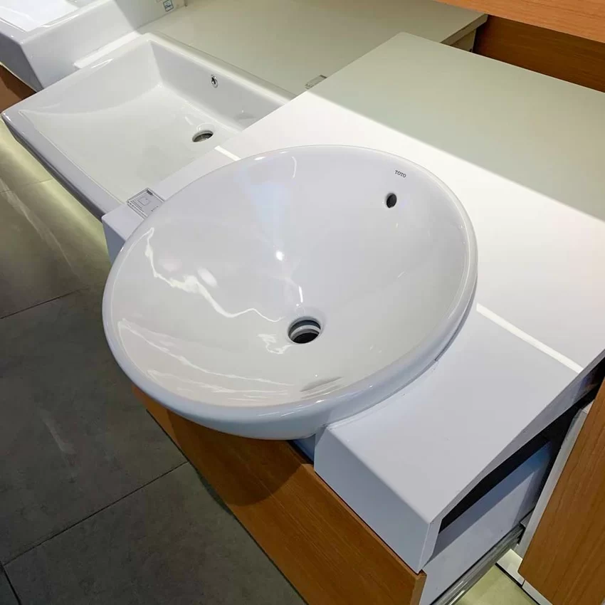 Chậu rửa mặt TOTO LT533R dễ vệ sinh và bảo dưỡng Chậu rửa mặt TOTO LT533R dễ dàng vệ sinh