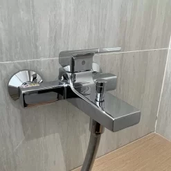 Củ sen tắm nóng lạnh GB Series TOTO TBG10302VA (TBG10302V)