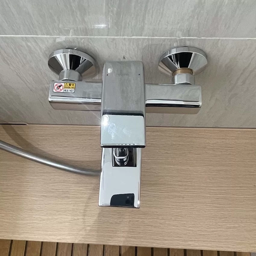 Củ sen tắm nóng lạnh GB Series TOTO TBG10302VA (TBG10302V) 5 Củ sen tắm nóng lạnh GB Series TOTO TBG10302VA (TBG10302V)