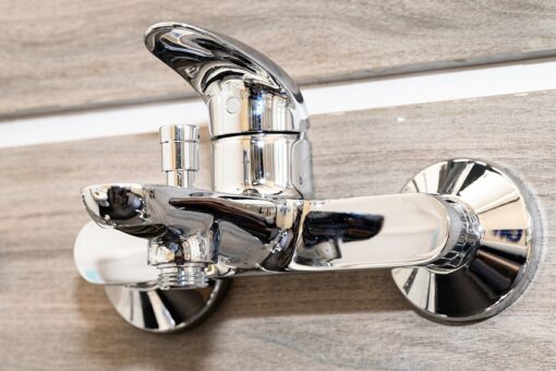 Củ sen tắm nóng lạnh LC Series TOTO TBS03302V