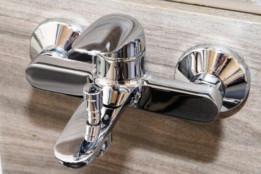 Củ sen tắm nóng lạnh LC Series TOTO TBS03302V