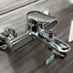 Củ sen tắm nóng lạnh LF Series TOTO TBS04302V
