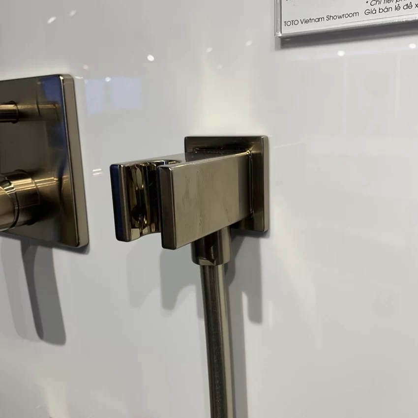Gác sen kèm cút nối tường TOTO TBW08010A dòng G dáng vuông 10 Gác sen kèm cút nối tường TOTO TBW08010A dòng G dáng vuông
