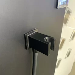 Gác sen kèm cút nối tường TOTO TBW08010A dòng G dáng vuông 21 Gác sen kèm cút nối tường TOTO TBW08010A dòng G dáng vuông