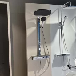 Sen cây nhiệt độ dòng G TOTO TBW14WC0A (kèm kệ để đồ) 9 Sen cây nhiệt độ dòng G TOTO TBW14WC0A (kèm kệ để đồ)