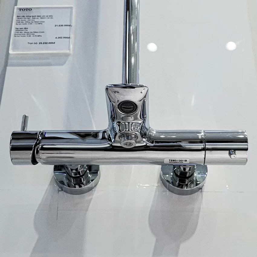 Chi tiết sen cây nóng lạnh TBW01301AB Chi tiết sen cây nóng lạnh TBW01301AB