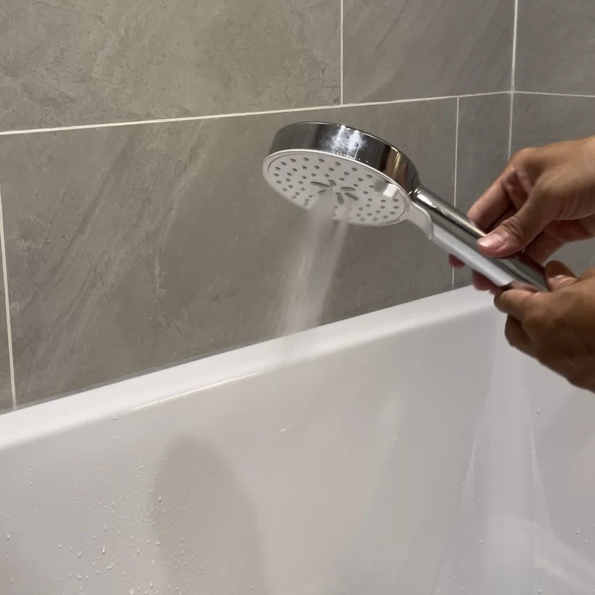 Tay sen tắm TOTO TBW07009A (3 chế độ) 7 Tay sen tắm TOTO TBW07009A (3 chế độ)