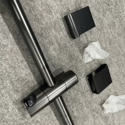 Thanh trượt sen tắm TOTO TBW07019A (740 mm)