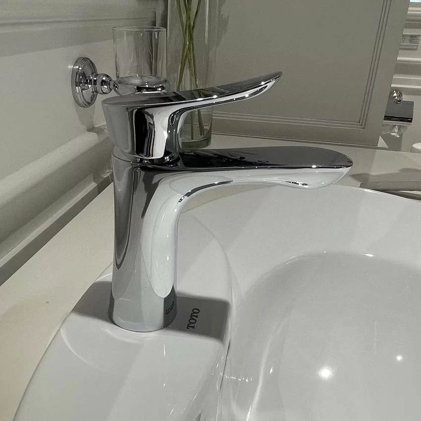 Chất lượng hoàn hảo từ Vòi lavabo nóng lạnh GO TOTO TLG01301V TLG01301V Thiết kế hiện đại và sang trọng của Vòi lavabo nóng lạnh GO TOTO TLG01301V