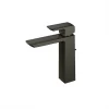 Vòi lavabo nóng lạnh GR TOTO TLG02304V