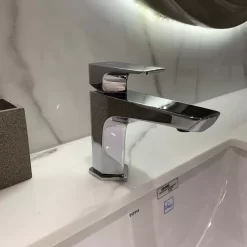 Vòi lavabo nóng lạnh GE TOTO TLG07301V - Chrome