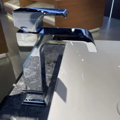 Vòi lavabo nóng lạnh GC TOTO TLG08303V